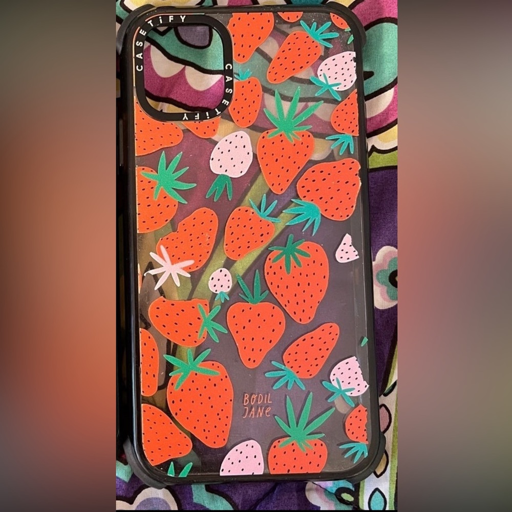 Iphone 11 Casetify case Bodil Jane